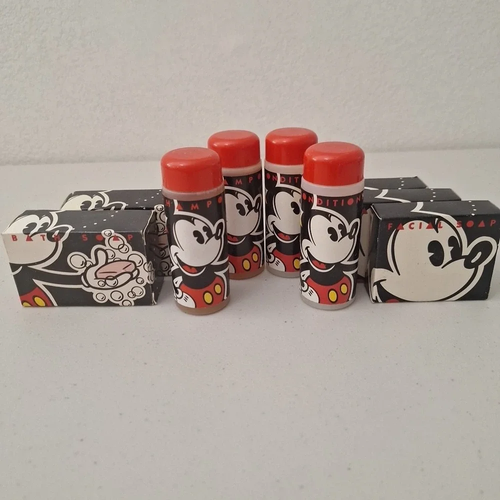 Disney Resort 2 Shampoo 2 Conditioner 2 Soap Bars 3 Facial Soap VINTAGE NEW (9)